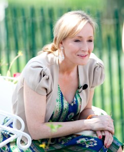 La escritora J.K. Rowling
